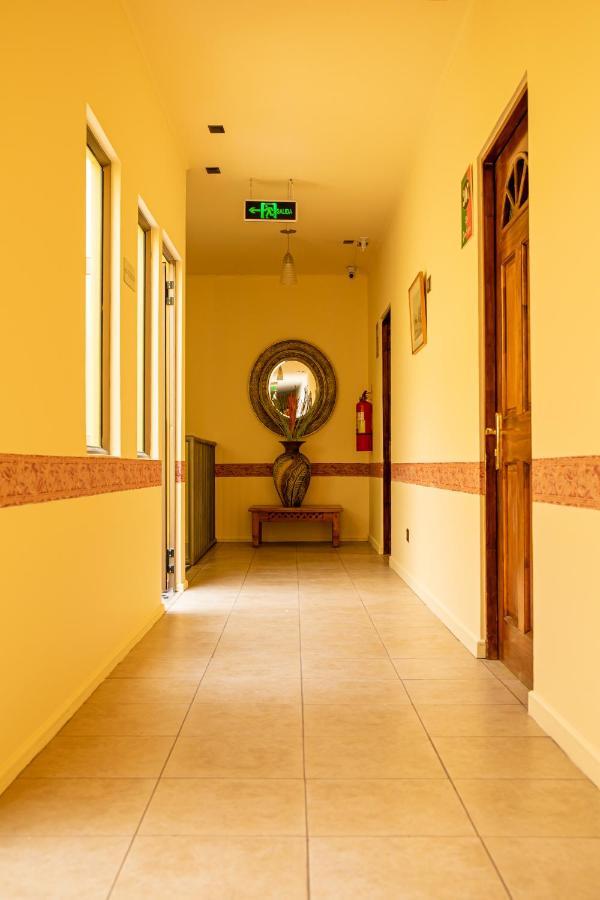 Ayelen Apart Hotel Calama Esterno foto